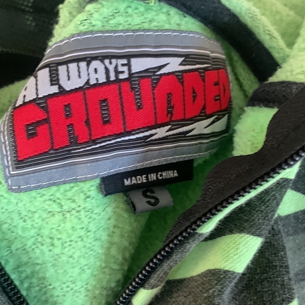 Jacket - Picture 4 of 4